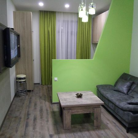 Studio Apartment In Батумі Екстер'єр фото